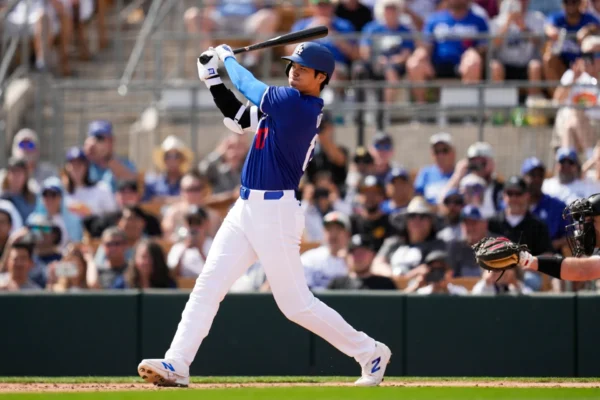 Con ese cuadrangular el japonés se colocó a dos jonrones y dos bases robadas para llegar al 50-50, este renglón hace mención a 50 bases robadas y 50 cuadrangulares, hazaña que ningún pelotero hasta el momento ha podido lograr en la historia de Grandes Ligas.