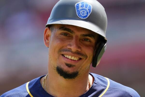 No fue un jonrón cualquiera, además. Fue el 13er bambinazo de tres rayas de Adames en el 2024, igualando al miembro del Salón de la Fama, Ken Griffey Jr., por la mayor cantidad de vuelacercas de ese tipo en una sola campaña.
