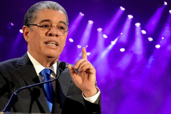 Carlos Amarante Baret comparte mensaje tras expulsión del PLD