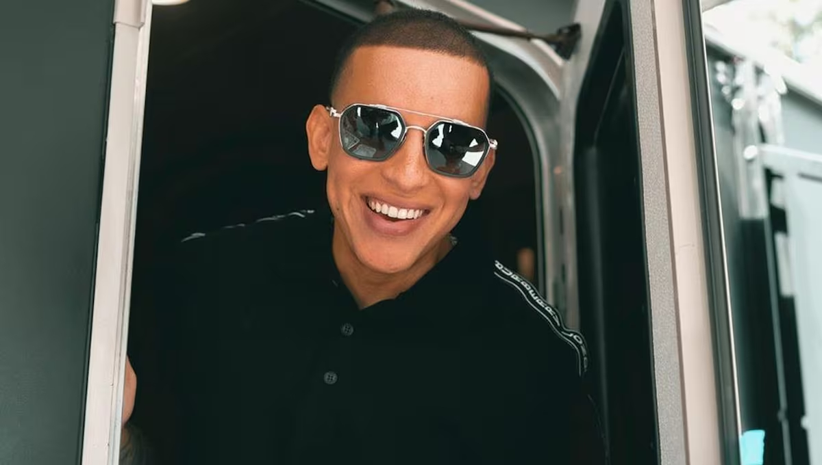 Daddy Yankee responde a los rumores de que cobra por predicar
