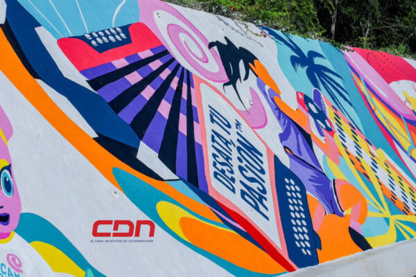 Develan mural alusivo al Mundial de Fútbol Femenino Sub-17 