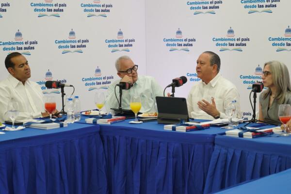 Fernando Taveras, director de Infraestructura Escolar del Minerd-CDN-Digita