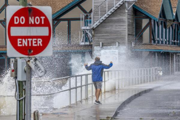 Helene provoca inundaciones en Florida y apagones en el sureste de Estados Unidos