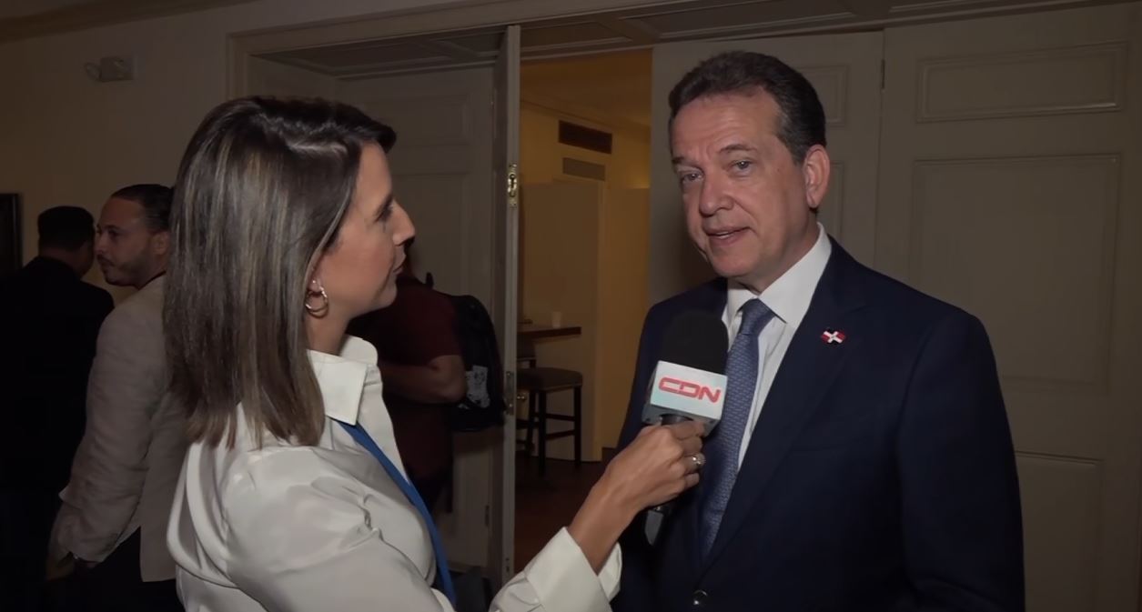 EE.UU. está interesado en que RD desarrolle industrialización de utensilios de salud, asegura Ito Bisonó