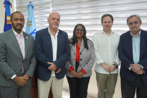 Indrhi inicia socialización del balance hídrico nacional y presenta seguridad de presas