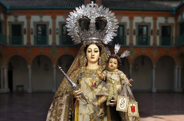La Virgen de las Mercedes Un legado de fe y protección en RD