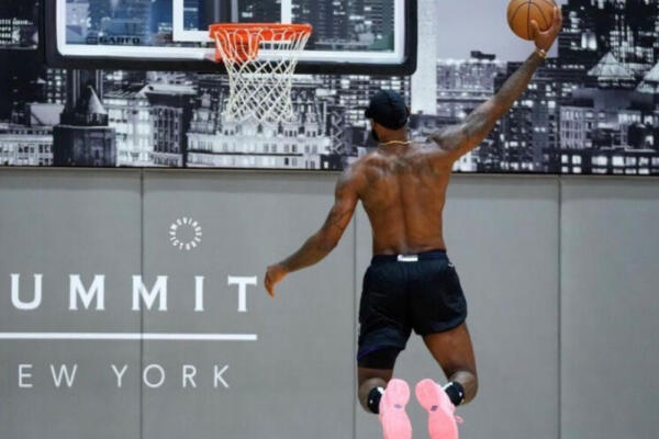Varias estrellas de la NBA se preparan en privado en esa cancha