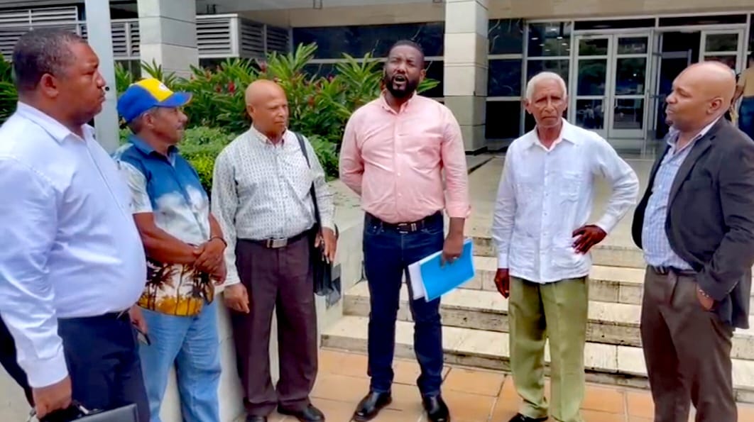 Miembros-de-las-juntas-de-regantes-de-Yaque-del-Sur-y-Rio-Las-Damas-CDN-Digital.