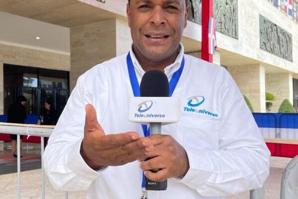 Periodista-Inocencio-Encarnación-agredido-por-policías-CDN-Digital