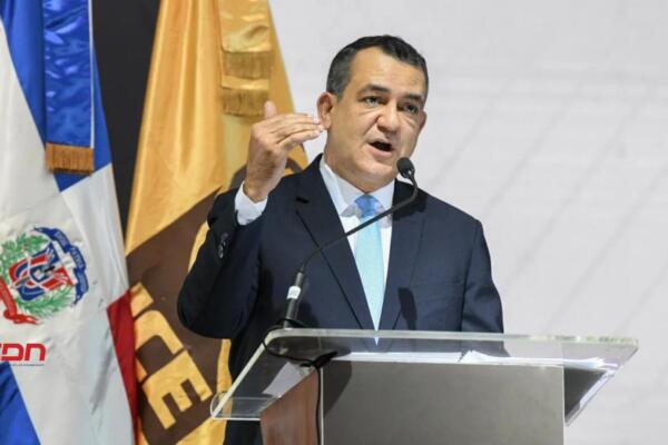 Román Jaquez se postula para reelección como presidente de la JCE. (foto, fuente externa)