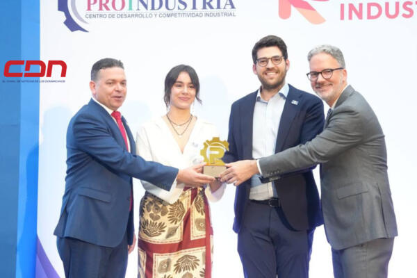 SOS Carbon y SOS Biotech triunfan en los premios de Proindustria