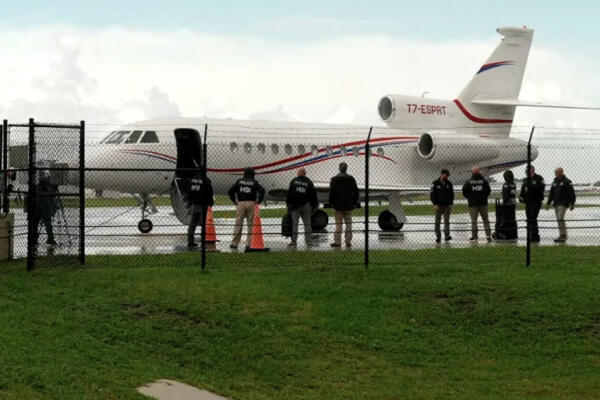 Avión de Nicolás Maduro cuando llegó a Miami.
Foto: fuente externa