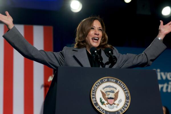 La vicepresidenta de EE.UU. y candidata demócrata, Kamala Harris