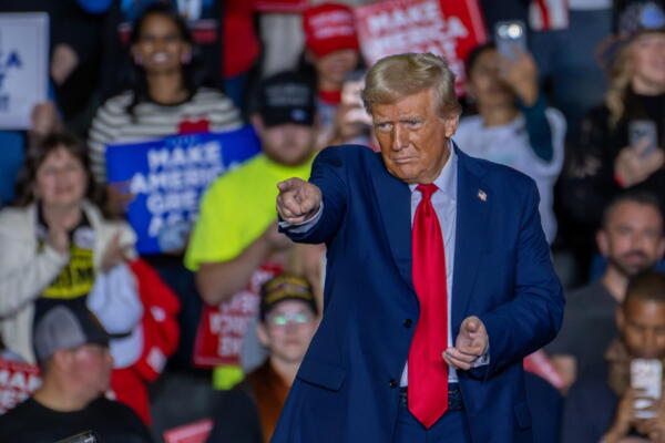 Donald Trump, durante un mitin en Allentown, Pensilvania. EFE