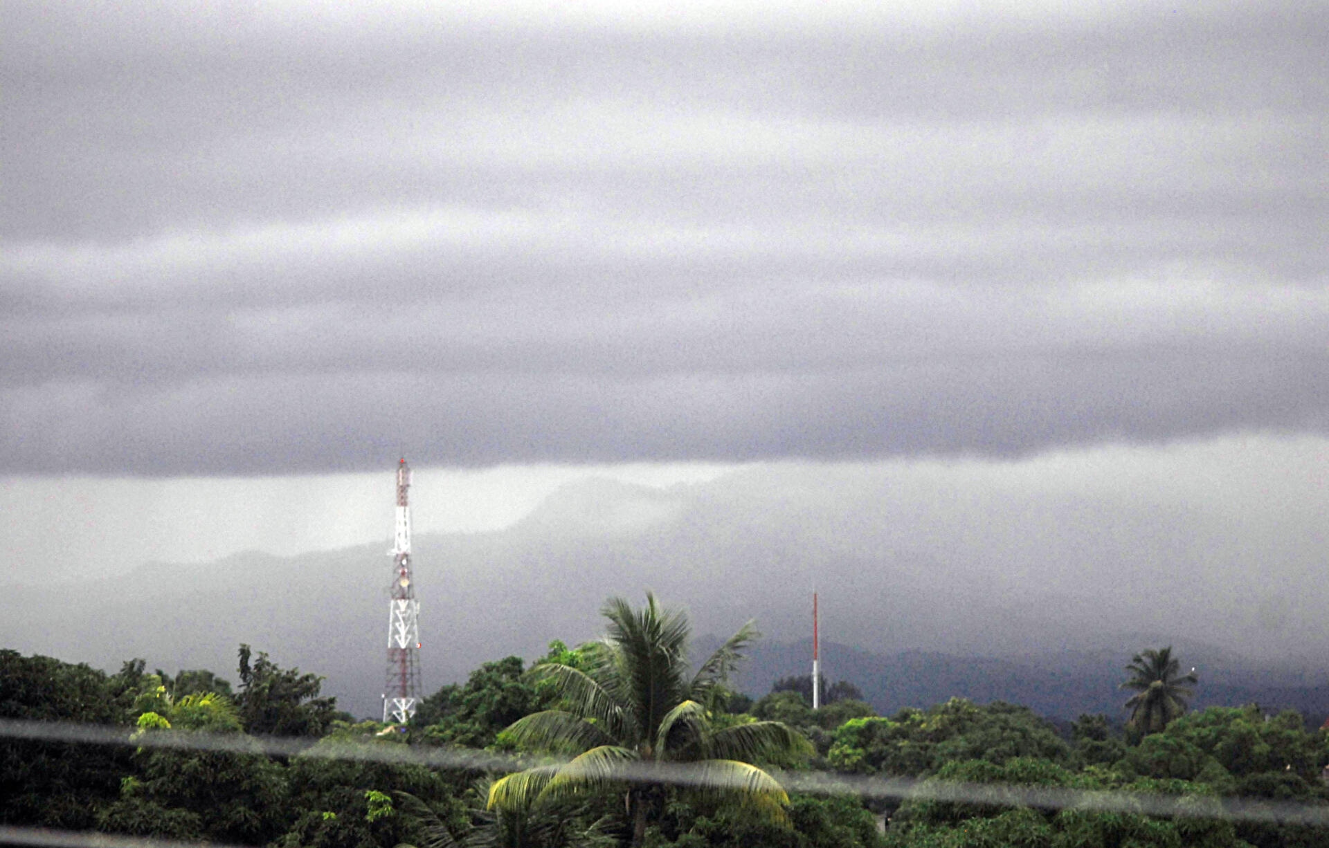 Tormenta tropical Óscar deja al menos seis muertos a su paso por el oriente de Cuba
