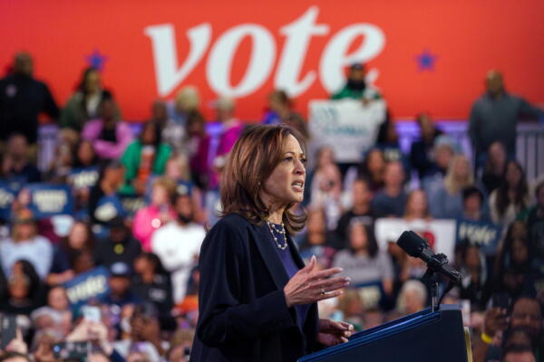 La vicepresidenta y candidata demócrata a la Casa Blanca, Kamala Harris, durante el mitin llevado a cabo el domingo 27 de septiembre en Filadelfia