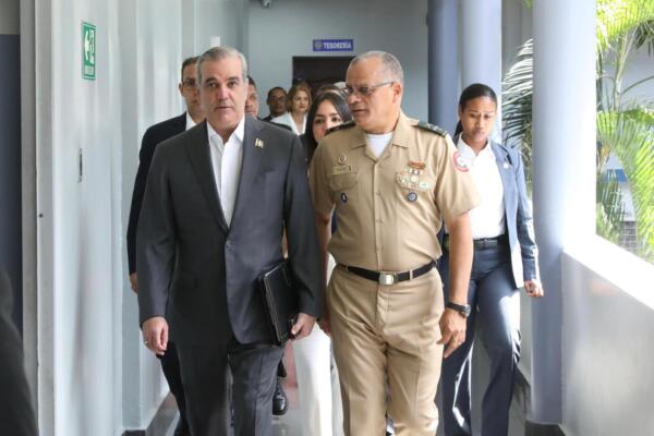 Abinader encabeza reunión de seguimiento al Plan de Seguridad Ciudadana.(foto, fuente externa)
