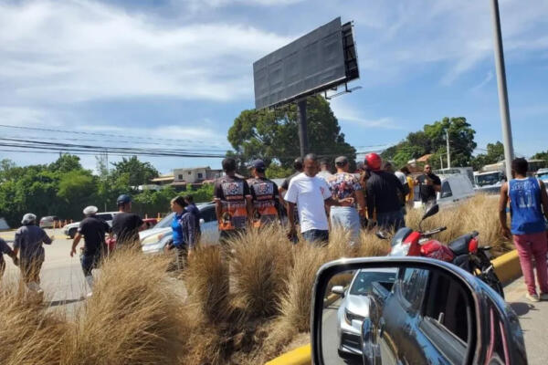 Atropellan a niño de 8 años en Autopista Duarte en Santiago