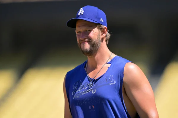 El tres veces ganador del Cy Young de la Liga Nacional y JMV de la LN en 2014 expresó su deseo de regresar al montículo en buenas condiciones.
