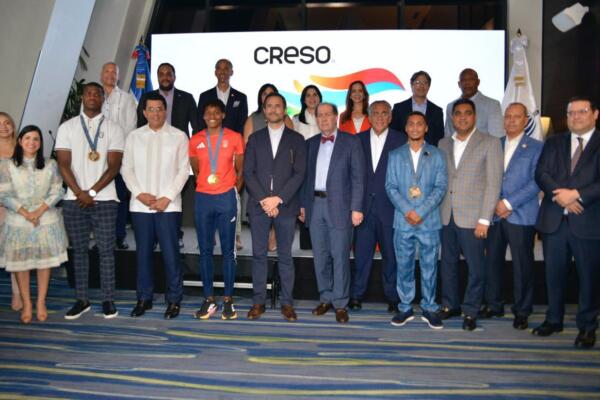 Cruz se comprometió a integrarse al programa de Creso para conocerlo, aprender y ponerlo de manifiesto en el sector público, que tanta falta le hace al deporte en la República Dominicana. 