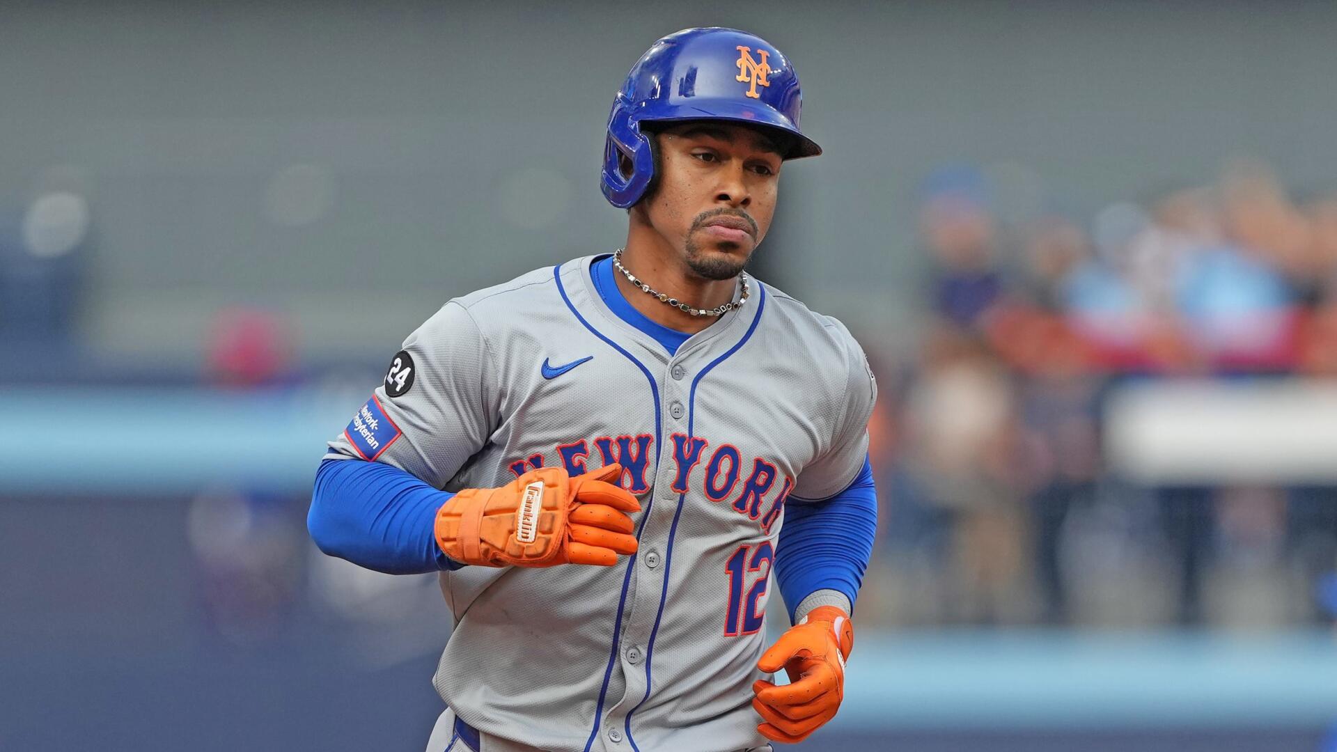 Cuando Lindor se acercó al plato con un out, los Filis recurrieron a su cerrador, el dominicano Carlos Estévez, en uno de los momentos más cruciales de su temporada.