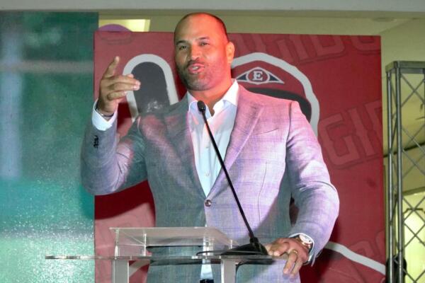 De su lado, Pujols  al manifestarse listo para el inicio de la temporada y llevar al conjunto al éxito, anunció a los abridores rojos para los primeros cinco partidos.

