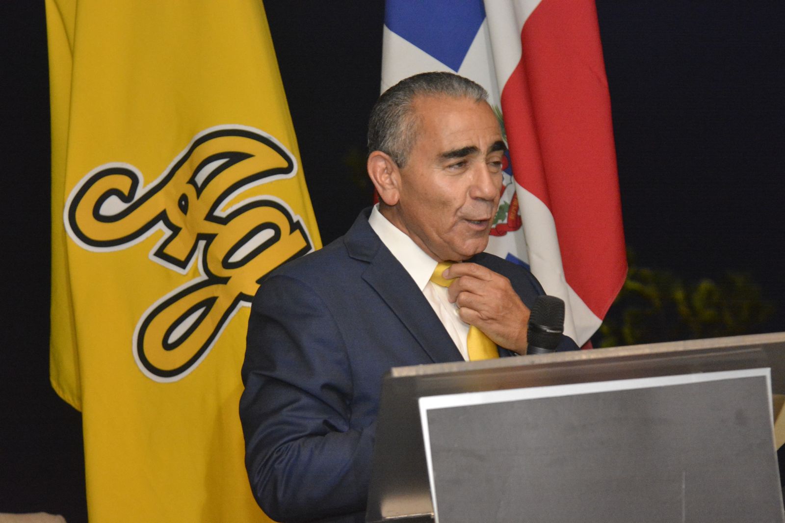 Como parte de los esfuerzos por fortalecer la promoción de Santiago, García Sued anunció que tanto las Águilas Cibaeñas como el Estadio Cibao formarán parte de la oferta turística de Visit Santiago, una iniciativa que resalta lo mejor de la ciudad y refuerza el vínculo entre el deporte y la comunidad.