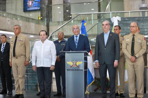 Consejo-de-Seguridad-Nacional-en-Rueda-de-Prensa-en-el-MIDE-CDN-Digital