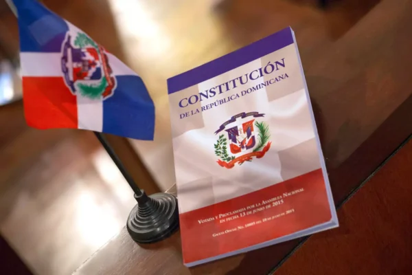 Constitución ha sido reformada 40 veces; punto más tocado es lo referente a la reelección