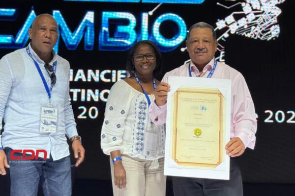Recibió la certificación durante la XVII Convención Financiera Cooperativa Latinoamericana. Foto. Fuente externa 