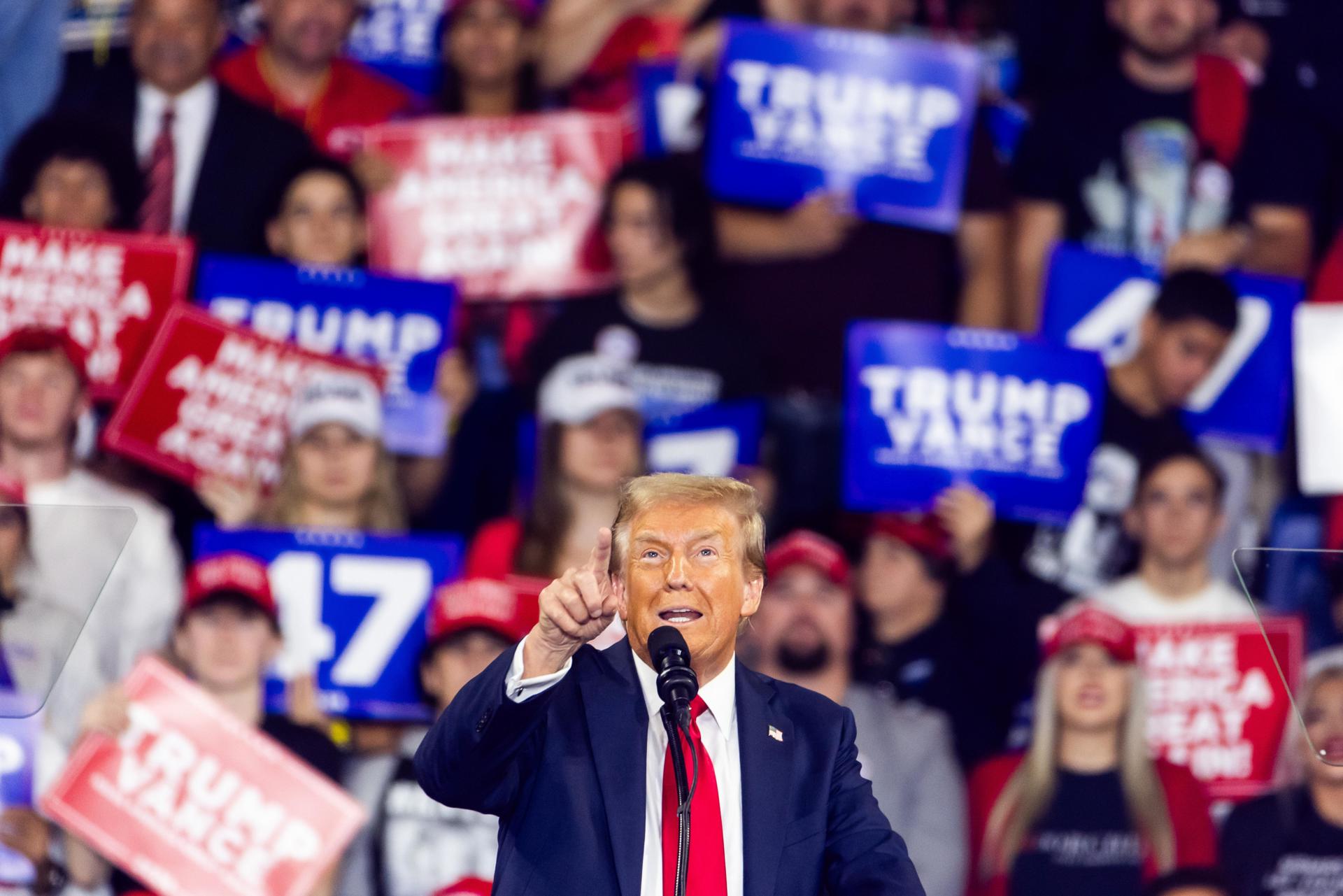 Donald Trump califica migración ilegal como invasión de asesinos