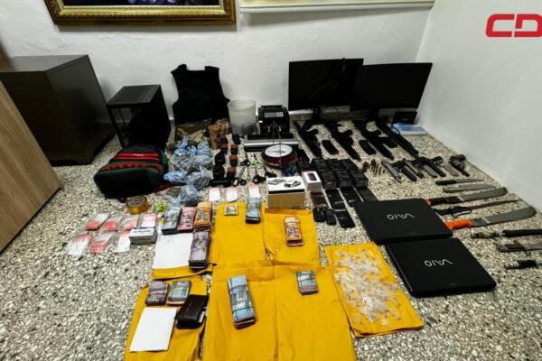 En el operativo fueron detenidos Moisés Reyes y Richard Moisés Pérez.