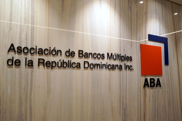 Los ahorros estarían gravados en reforma fiscal. 
Foto: fuente externa