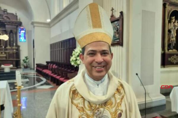 El Papa Francisco designa a monseñor Carlos Morel como nuevo obispo de La Vega.(foto, fuente externa)