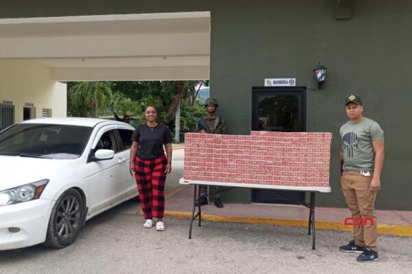 Someten a la justicia a una mujer por contrabando de cigarrillos.(foto, fuente externa)