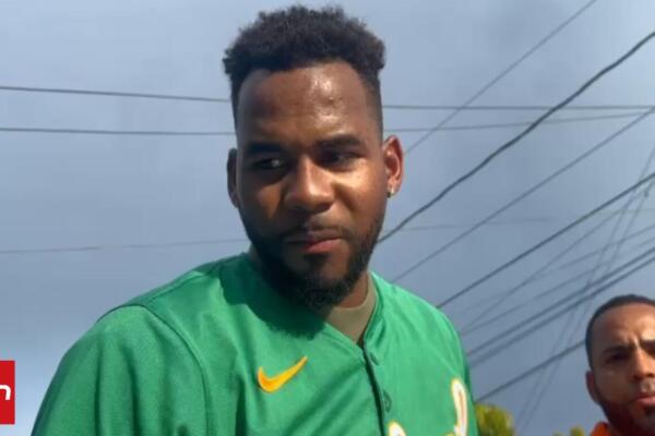 Michel Otáñez, comunitario y jugador de béisbol de Hernando Alonzo concretó un contrato con el equipo estadounidense los Atléticos de Oakland.
