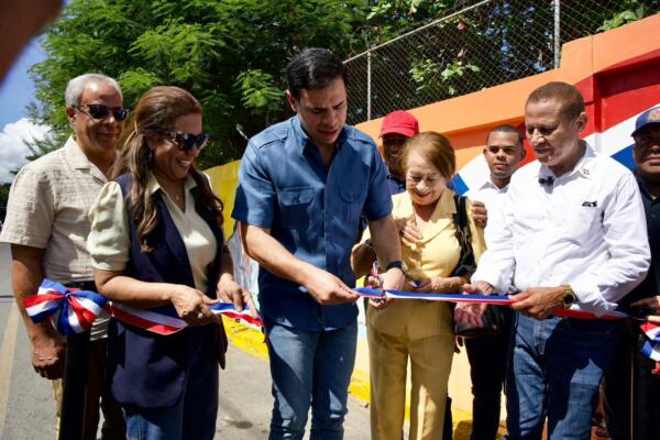 Propeep revitaliza espacios públicos en Sánchez Ramírez