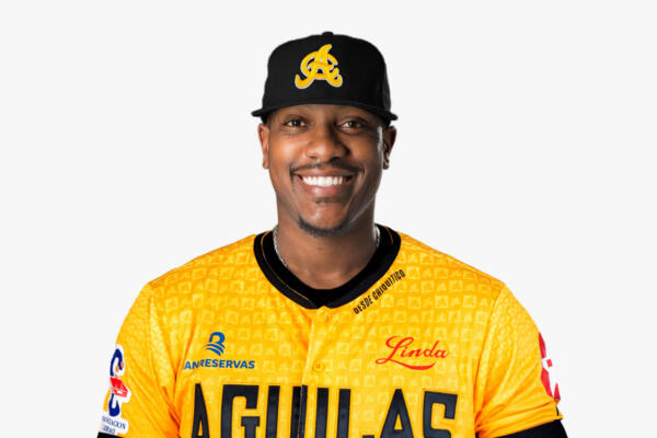 Águilas anuncian la contratación del relevista brasileño Thyago Vieira