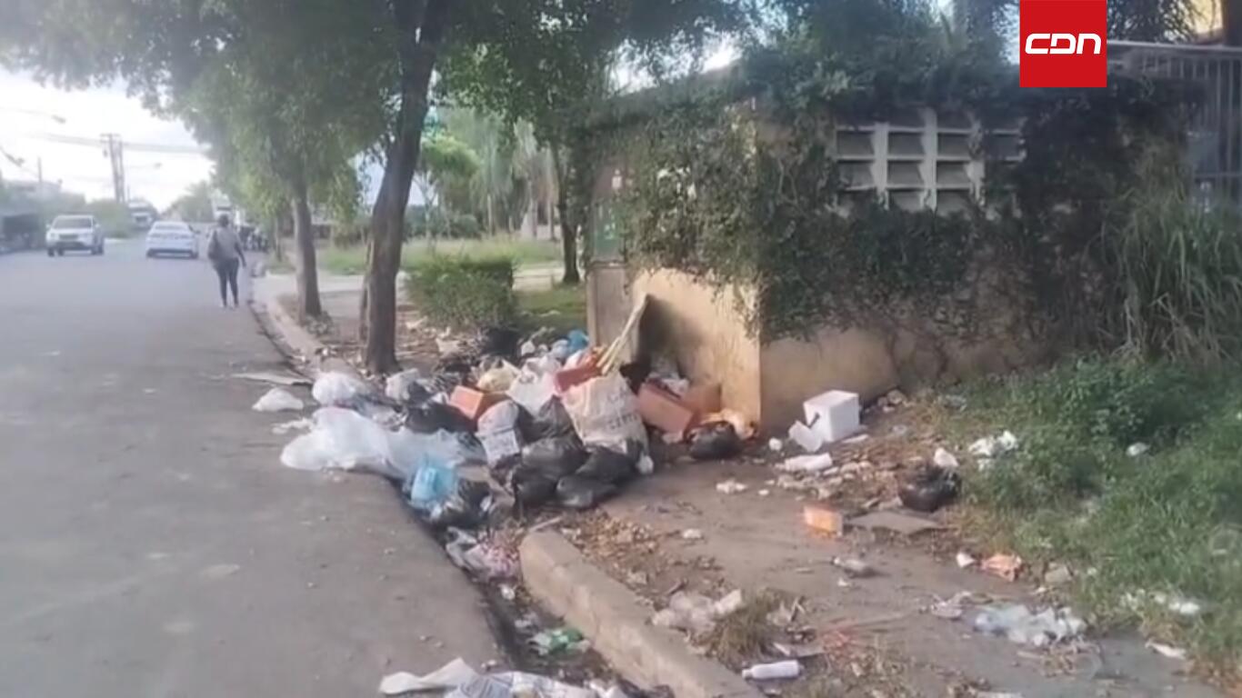 En Pantoja, las autoridades continúan con la limpieza y acondicionamiento de áreas que antes se usaban como vertederos improvisados.