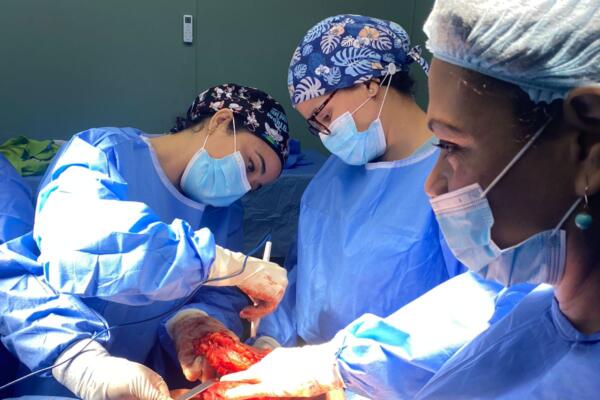 Parte del operativo de FUNVA en el hospital Profesor Juan Bosch