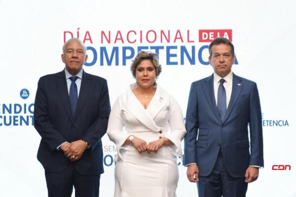 Pro-Competencia presentará borrador de modificación de la Ley 42-08.(foto, fuente externa)
