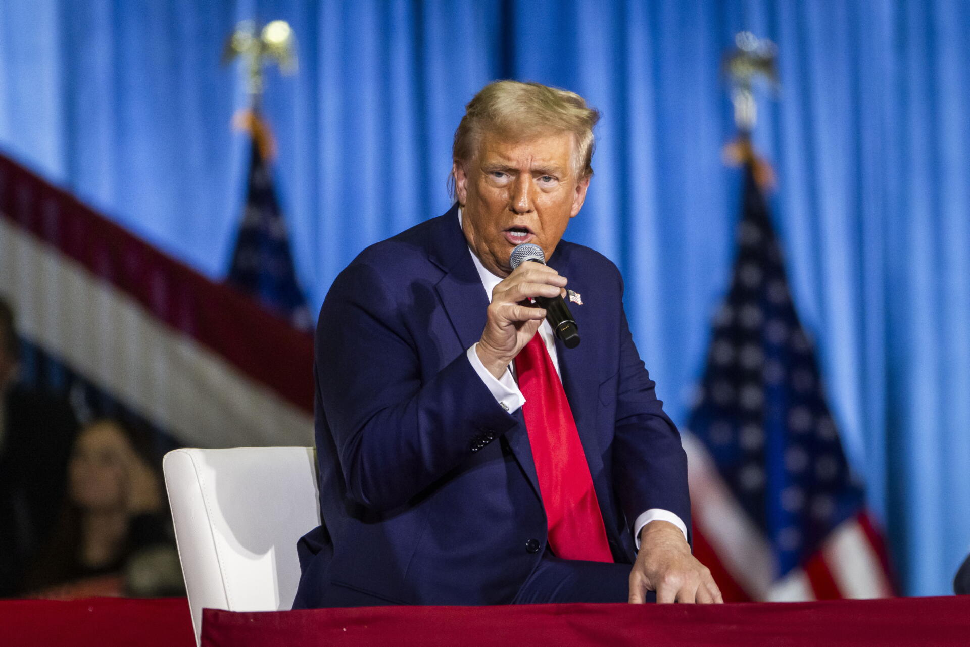 El candidato republicano a la Casa Blanca, el expresidente Donald Trump (2017-2021) podría dejar sin fondos la Seguridad Social en EE.UU., según advierte un informe