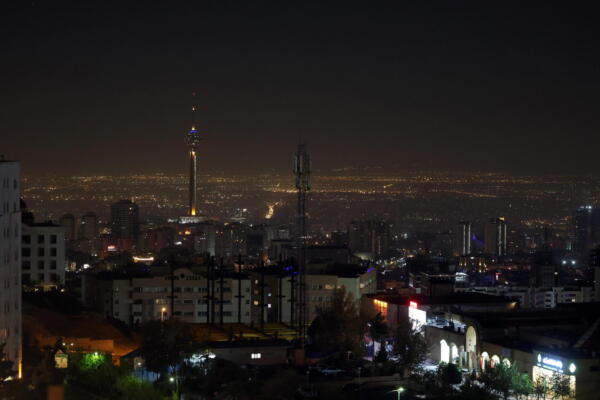 Ciudad Teherán, Irán, en la madrugada de este sábado 26 de octubre de 2024. 