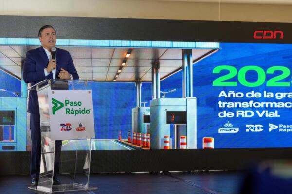 RD Vial lanza nueva versión de la aplicación móvil de Paso Rápido.(foto, fuente externa)