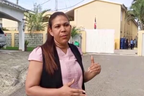 Johanna Rodríguez, directora del Liceo Eugenio María de Hostos de Veragua Gaspar Hernández.