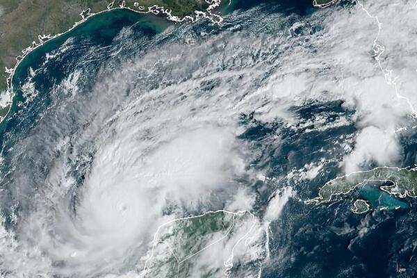 51 condados de Florida en emergencia por la llegada del Huracán Milton 