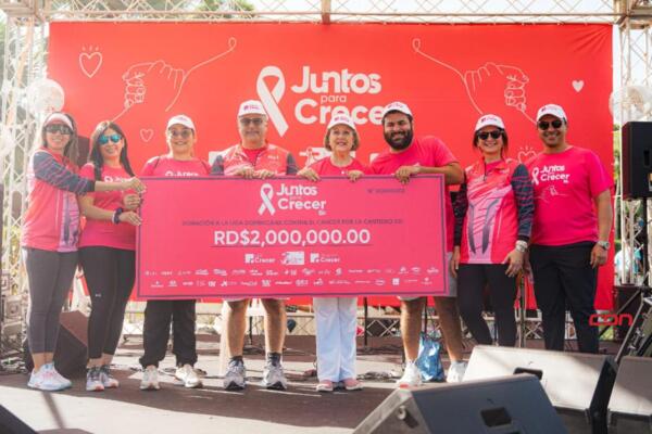 AFP crecer realiza la segunda caminata juntos para crecer en apoyo a la Lucha Contra el Cáncer.(foto, fuente externa)