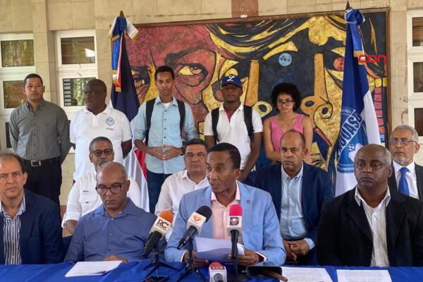 Faprouasd rechaza fusión del Mescyt con el Minerd.(foto, fuente externa)