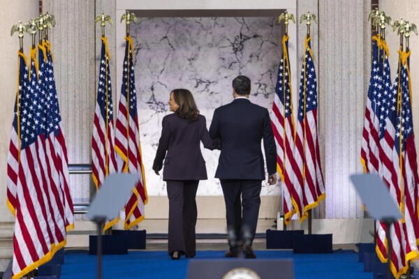 Harris acepta la derrota pero no renuncia a la lucha para que la luz vuelva a EE.UU.EFE/JIM LO SCALZO