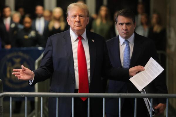 El juez Juan Merchan retrasó este viernes la sentencia del juicio penal de Nueva York contra el presidente electo, Donald Trump (foto: EFE)